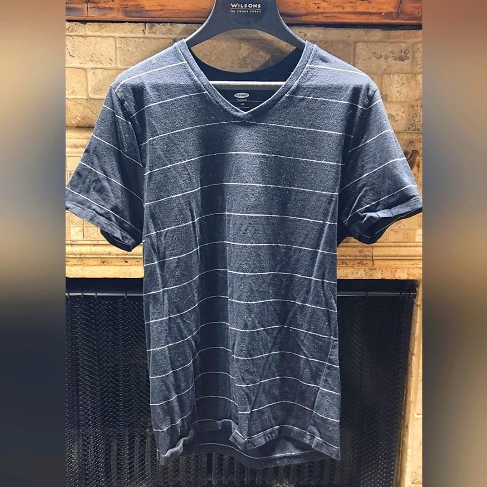 🛍 4/$20 🛍 Old Navy Short Sleeve V-neck Tshirt Size L